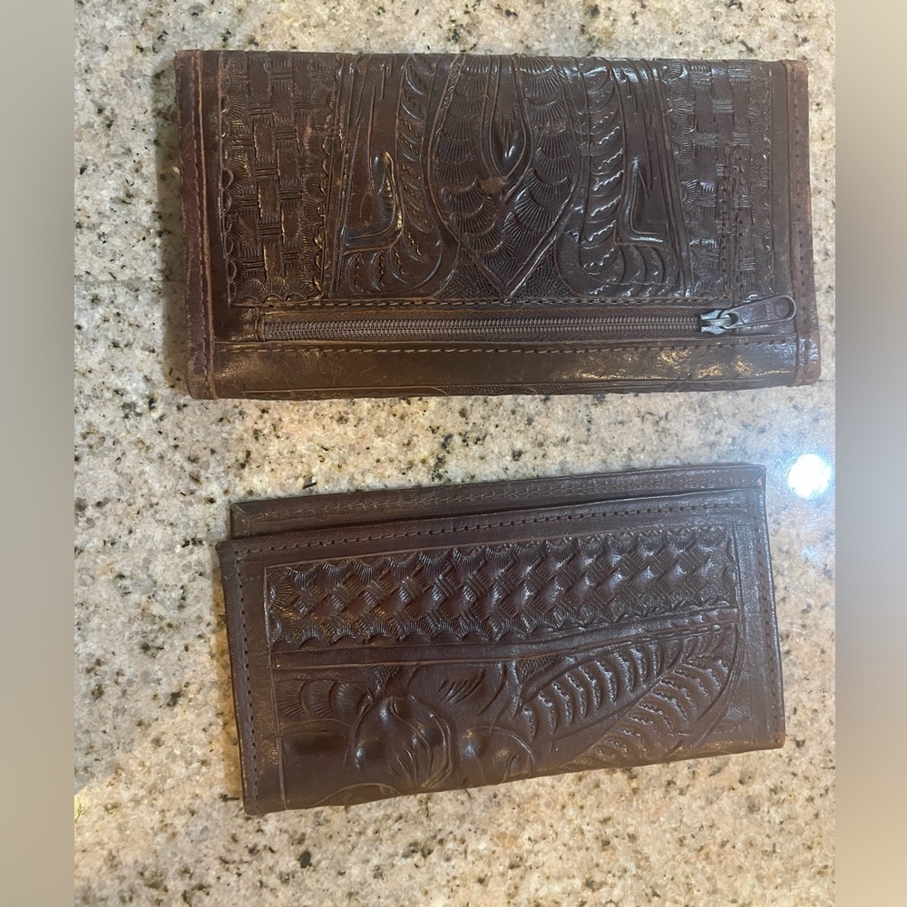 Leaders in Leather Brown Wallet